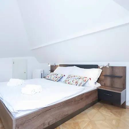 Beethoven Apart Otel